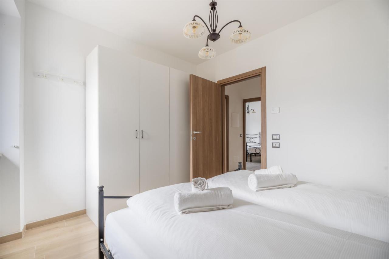 Casa Stefano Apartment Riva del Garda Luaran gambar